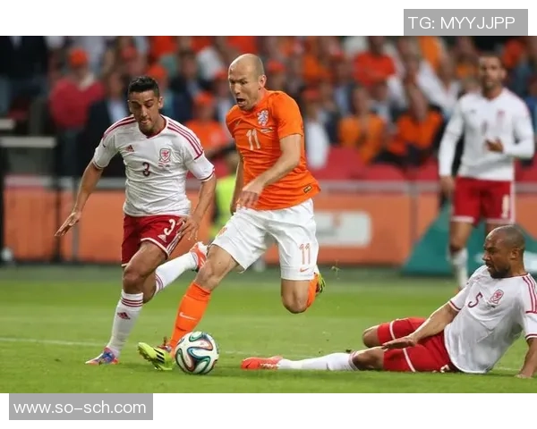 足坛巨星盘带突破艺术全解析速度技巧与意识的完美结合 足坛巨星盘带突破艺术全解析速度技巧与意识的完美结合